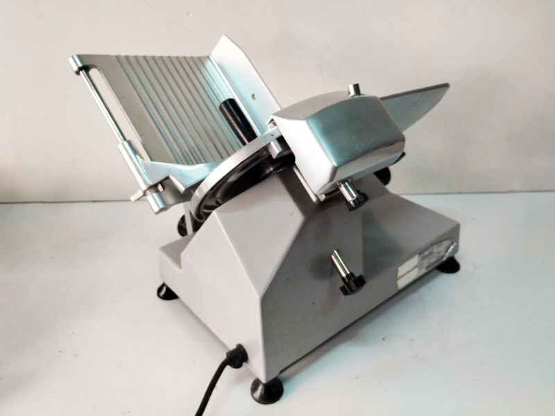 cortadora rebanadora fiambre inox plastico 34-36x46x40 1u